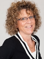 Headshot of Jackie Bartell